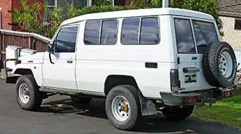 Land Cruiser 75 Series (1984-1999)