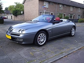 Alfa Romeo Spider (916) 1994–2005