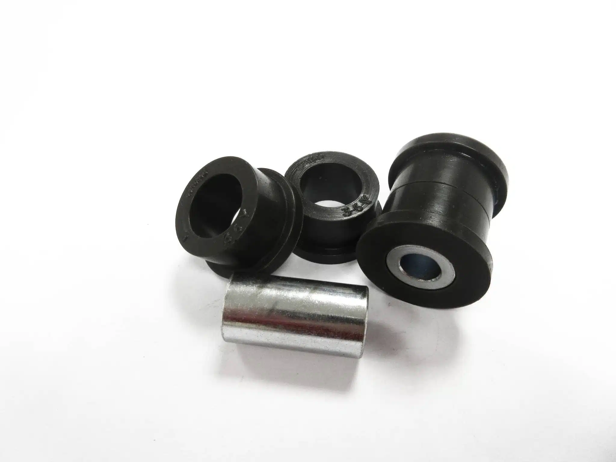 Rear Track Arm Inner or Outer Bushes - Subaru
