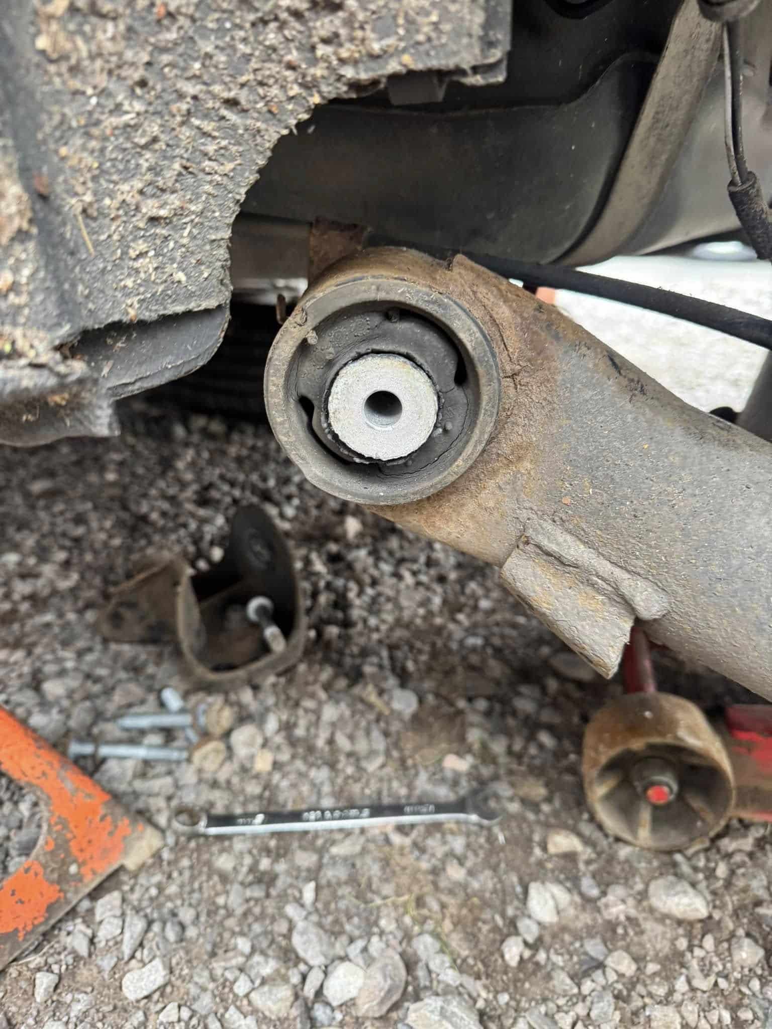 Ford Fiesta Mk7 Rear Axle Bush Debonding Failure On - OEM Cross Reference: 1535296, 1751679, 1805815, 1805866, 1871475, 8V51-5K653-AA, AY11-5K653-AA, D65128460