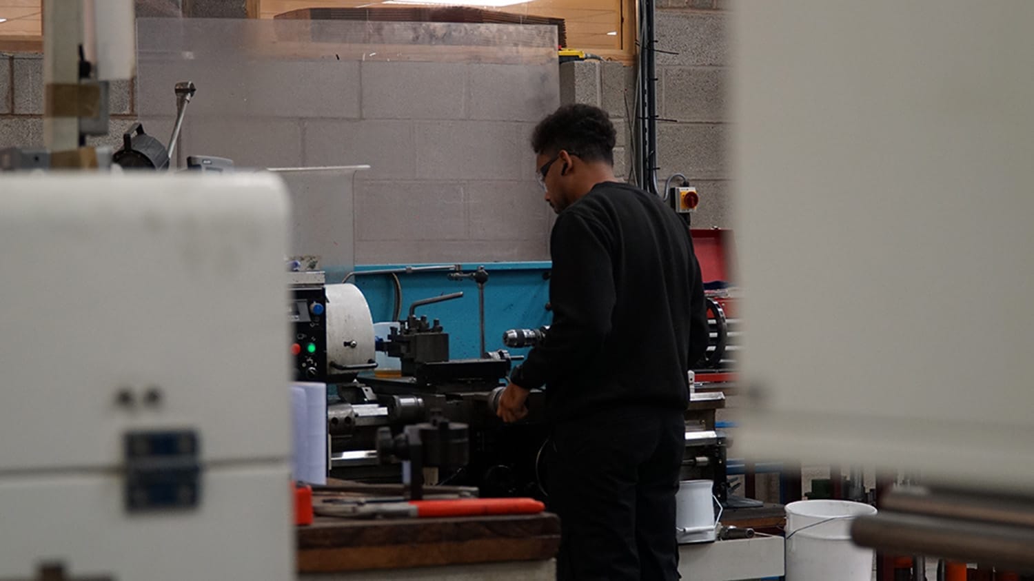 Machining Polyurethane Poly Bar Into Suspension Bushes | Polybush