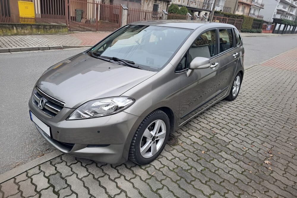 Honda FR-V (BE 2004–2011)