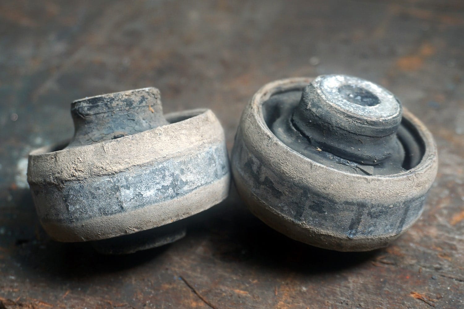 1K0-407-183-P & 5Q0-407-183 - Rubber Bushing Failure