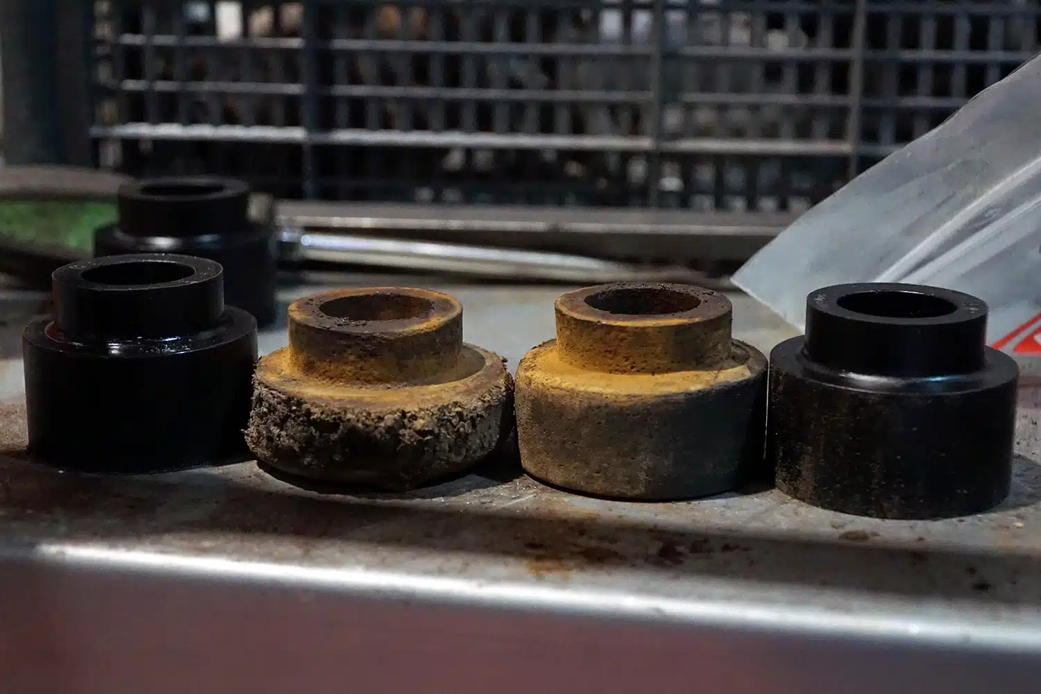 Land Rover Original Bushes vs. Polybush