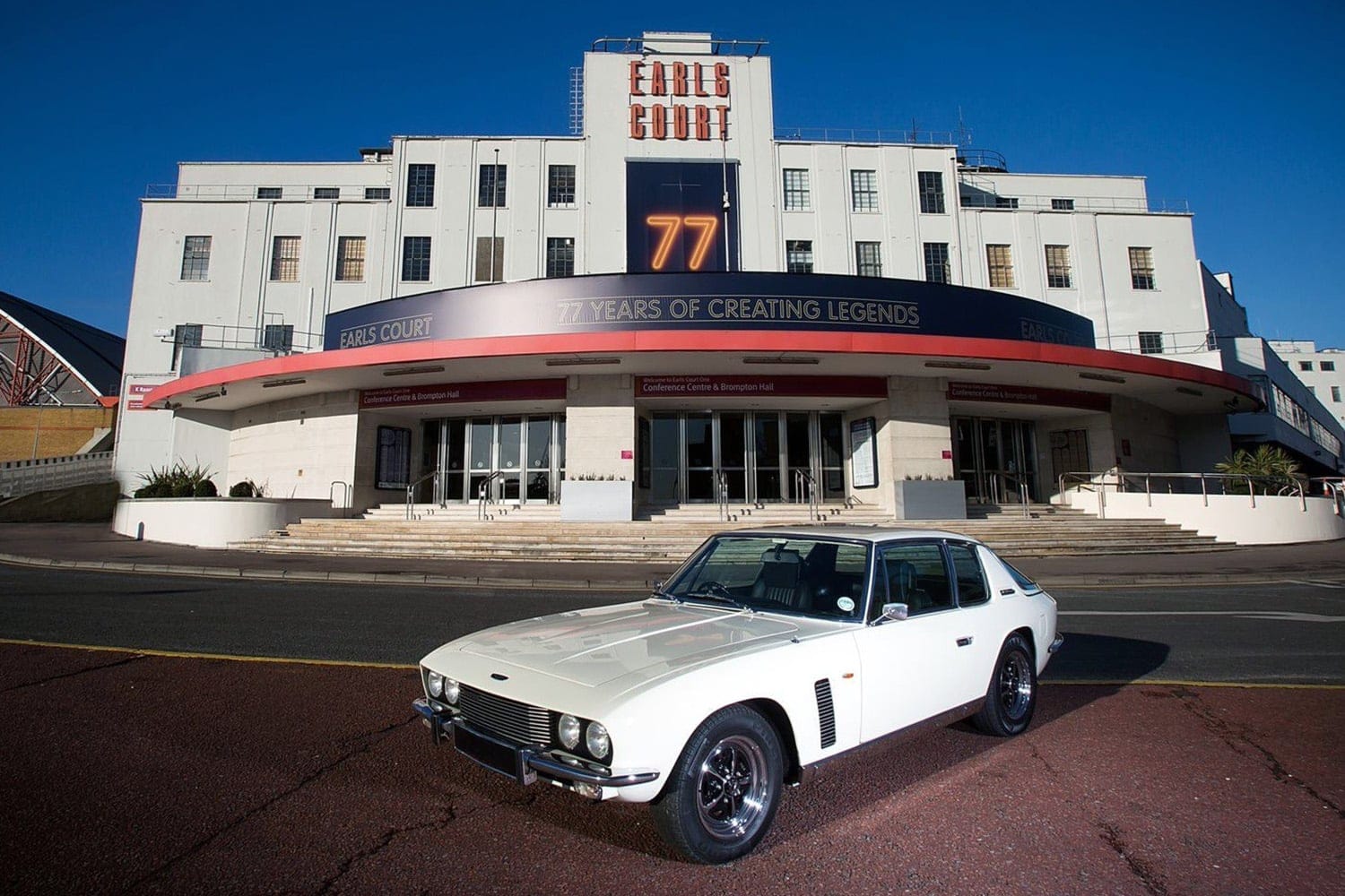 Jensen Interceptor Mk2 1970 Earls Court - Web
