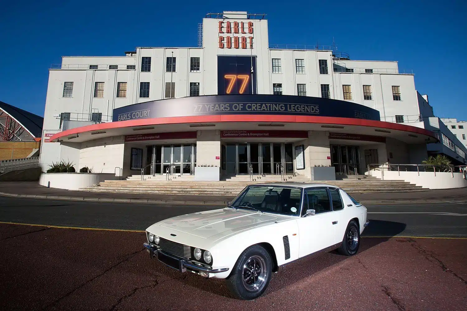 Jensen Interceptor Mk2 1970 Earls Court - Web