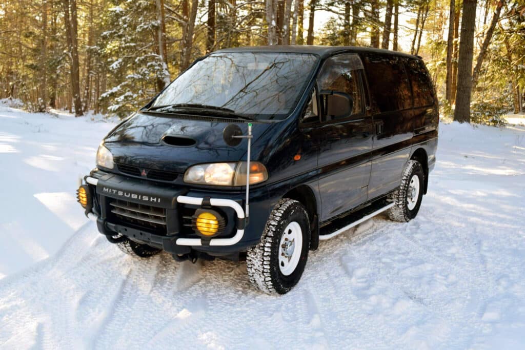 Polybush your Delica SpaceGear L400 - With suspension bushes that will last